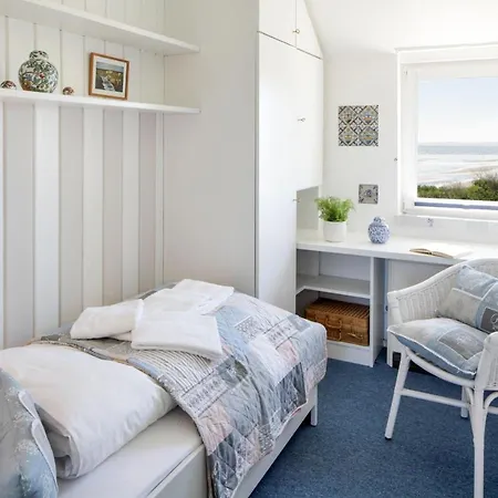 Holiday home Offshore *