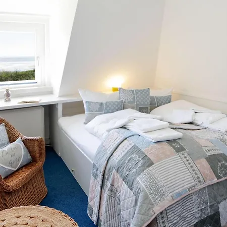Offshore Holiday home *